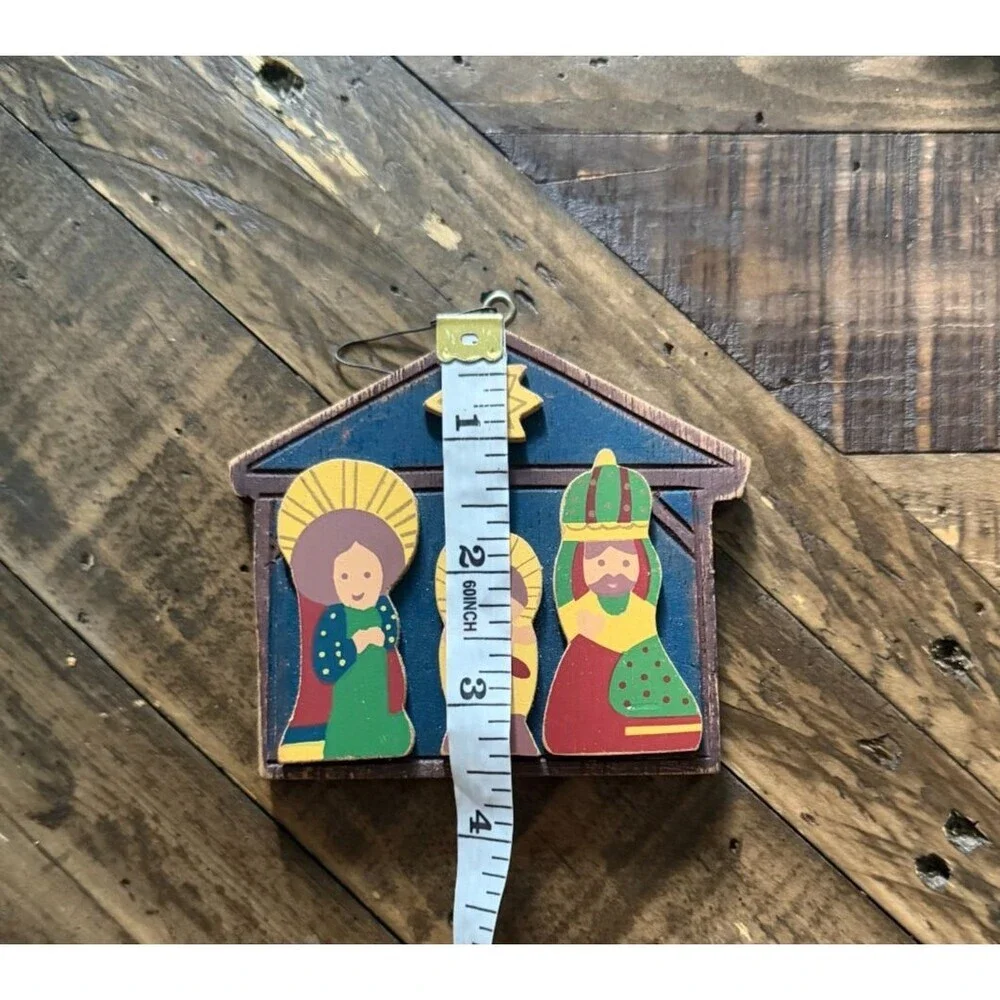 Vintage Wooden Nativity Scene Manger Christmas Ornament 80s Colorful 3.5X3.5